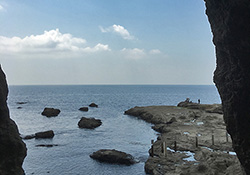 江の島岩屋