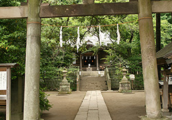 御霊神社