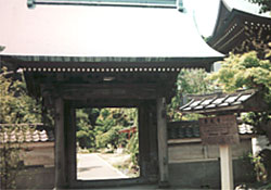 青蓮寺（鎖大師）